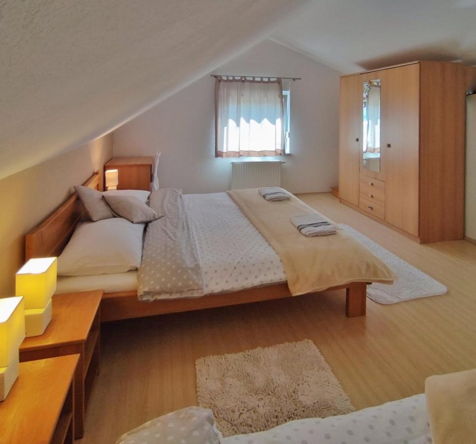 Apartments Sanja Rakovica Eksteriør billede
