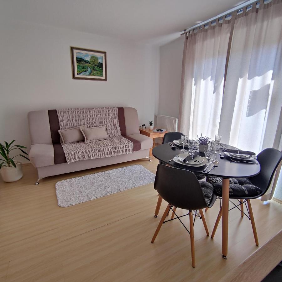 Apartments Sanja Rakovica Eksteriør billede