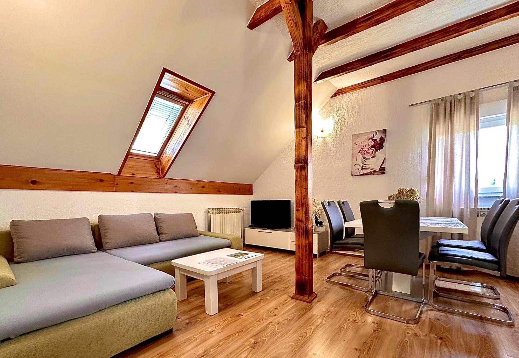 Apartments Sanja Rakovica Eksteriør billede