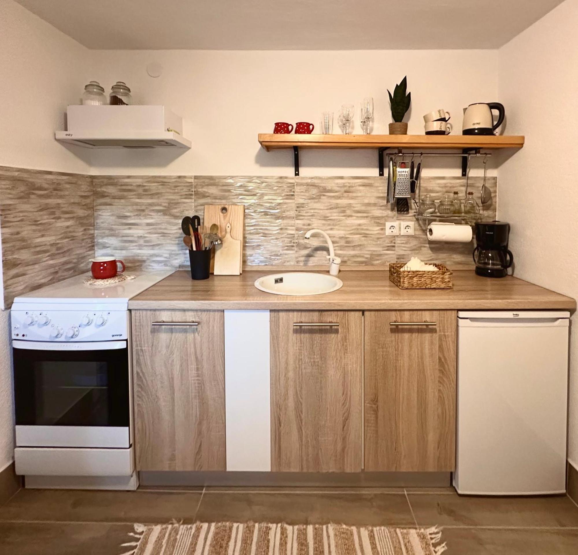 Apartments Sanja Rakovica Eksteriør billede
